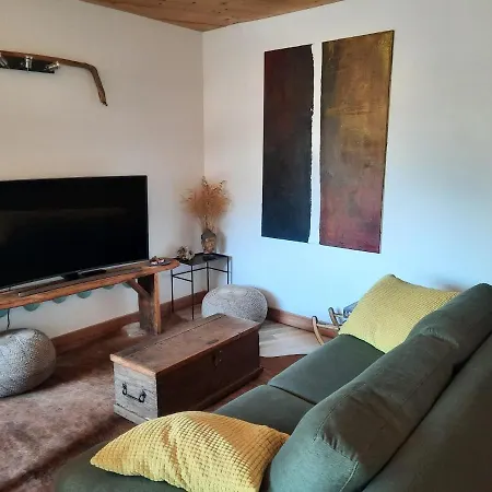 Apartment Sarana Mountain Volleges